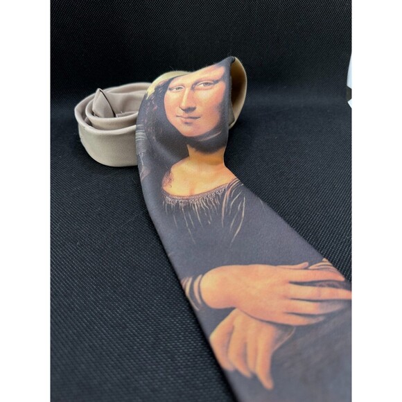 Vintage Ralph Marlin Men's Tie Mona Lisa 1992 100% Polyester Made in USA 55"x3 " - Picture 5 of 5